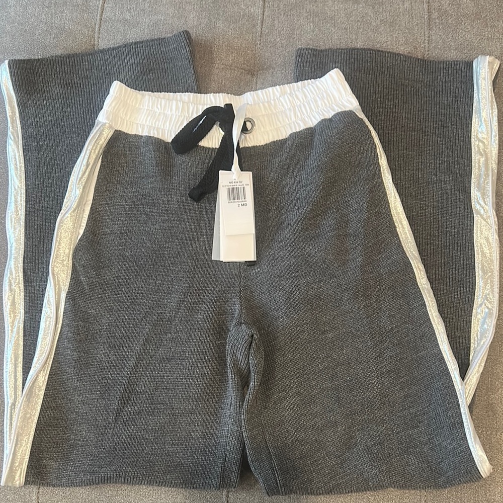 NOKAOI NWT Size 2/Medium Sweater Pant
